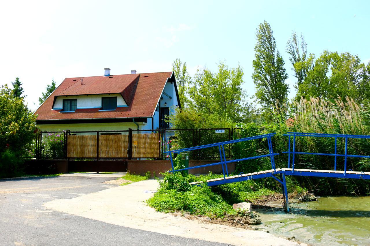 Nefelejcs Villa Zamárdi Dış mekan fotoğraf